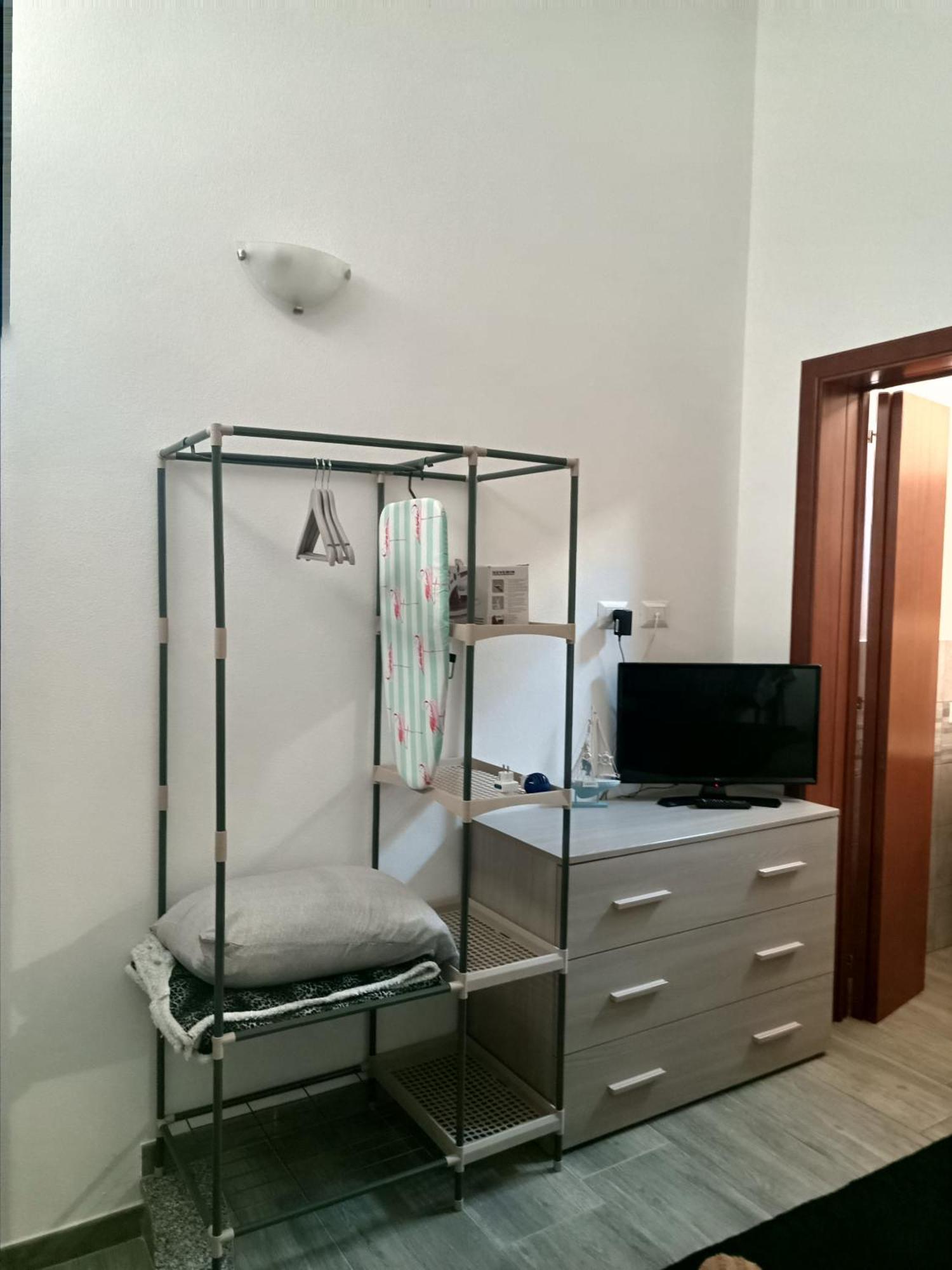 Casa Vacanza Monoboito Quartu SantʼElena Exteriér fotografie